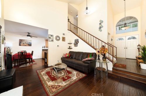 26236 Morning Gln, El Toro, CA 92630-7259