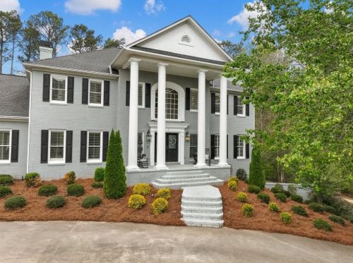5630 Golf Club Dr, Braselton, GA 30517-2426