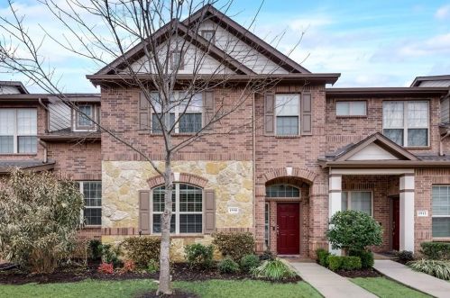 1908 Loma Linda Dr, Irving TX  75063-3926 exterior