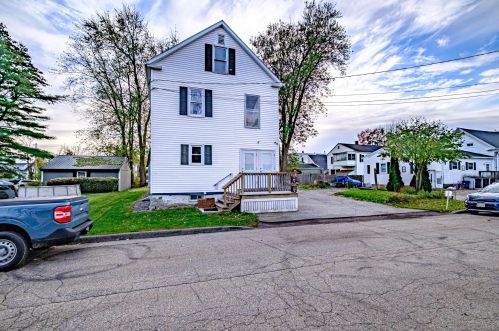 25 Winter St, Biddeford, ME 04005-3548