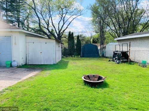 1419 Clarence St, Saint Paul MN  55106-2063 exterior