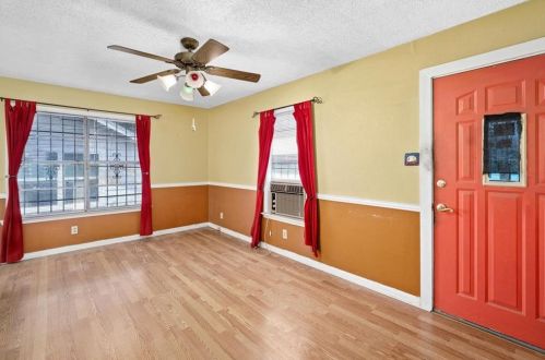 2003 3rd St, Austin TX  78702-4519 exterior