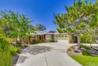 1128 Briarcroft Rd, Claremont, CA 91711-3211
