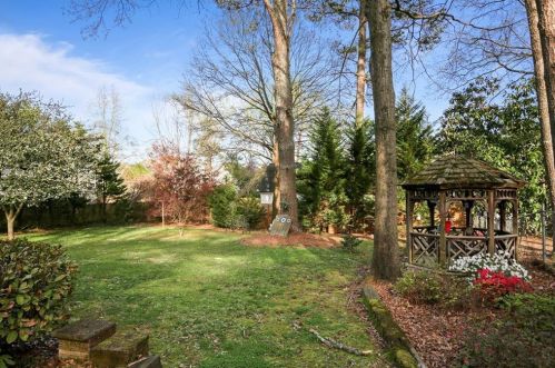 3117 Mabry Rd, Atlanta GA  30319-2683 exterior