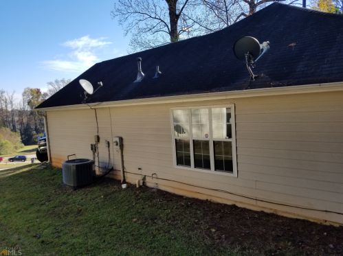 331 Grand Oaks Ct, Stockbridge GA  30281 exterior