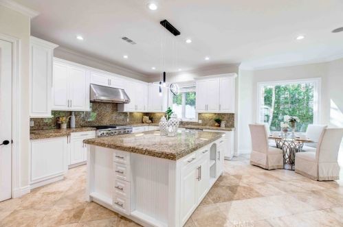 4719 Tobias Ave, Van Nuys CA  91403-2826 exterior