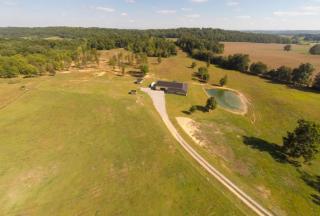 1821 Lynn Rd, Philadelphia, TN 37846-2023