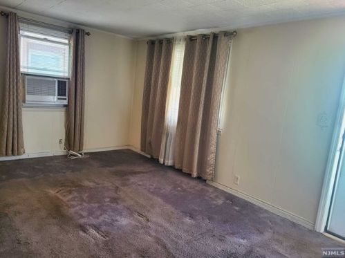 353 24th St, Paterson NJ  07514-2302 exterior