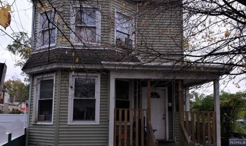 50 Holsman St, Paterson, NJ 07522-1742