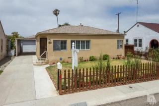 1041 G St, Oxnard, CA 93030-4231