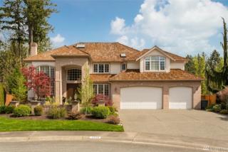 2438 258th Ct, Redmond, WA 98075-7924