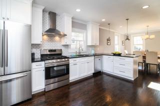 9 Coolidge Rd, Maplewood, NJ 07040-1501