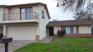 1413 Desert Willow Ln, Modesto, CA 95355-3511
