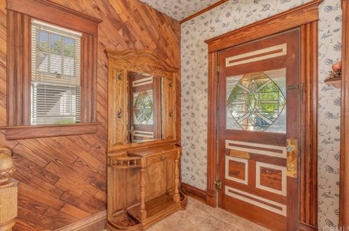 411 J St, Los Banos CA 93635-4142 exterior