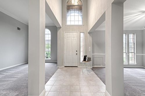 3500 Emerald Cove Dr, Lewisville TX  75022-7853 exterior