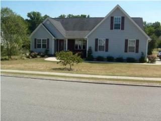 15 Big Creek Ln, Ringgold, GA 30736-8551