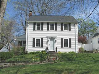 610 Tanglewood Dr, Springfield, OH 45504-1234