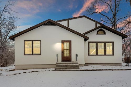 7608 Beverly Way, Spring Grove, IL 60081-9355