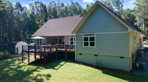 558 Fox Paw Leaf Ln, Ellijay, GA 30536-0040