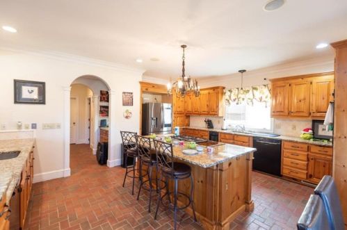 1079 Knox Chapel Rd, Social Circle GA  30025-4151 exterior