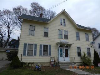 65 Park St, Chestnut Hill, CT 06226-3637