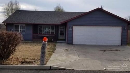 1000 Snowberry St, Prineville, OR 97754-9211