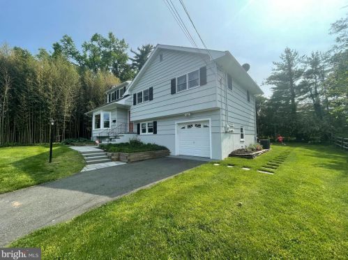 44 Scott Ln, Princeton NJ  08540-3904 exterior