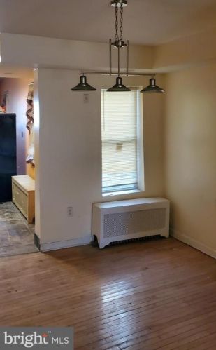 5117 Girard Ave, Philadelphia, PA 19131-4403