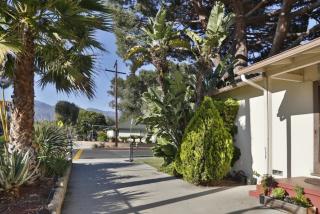 2139 Gillespie St, Santa Barbara CA  93101-4649 exterior