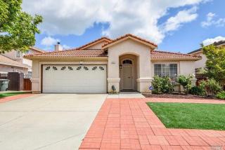 2210 Garnet Dr, Vallejo, CA 94591-8368