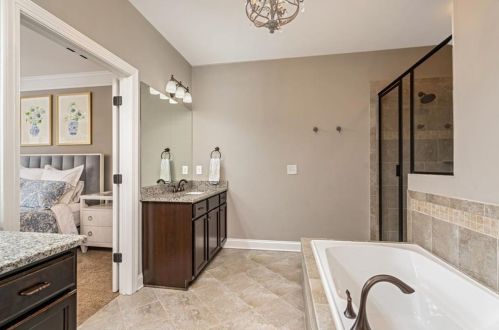 2142 Havenwood Trl, Atlanta GA  30319-4018 exterior