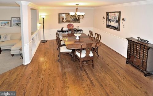 7734 Rockledge Ct, Springfield VA  22152-3853 exterior