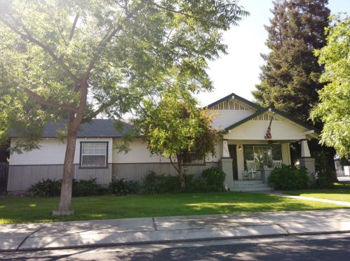 4642 Davis St, Salida, CA 95368-9479