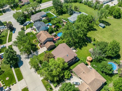 14212 Mallard Dr, Orland Park, IL 60467-1163