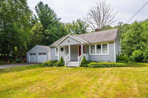 73 Whittemore Rd, Waterbury, CT 06762-3102