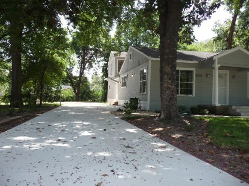 4709 Brixey Dr, Dallas TX  75216-7840 exterior