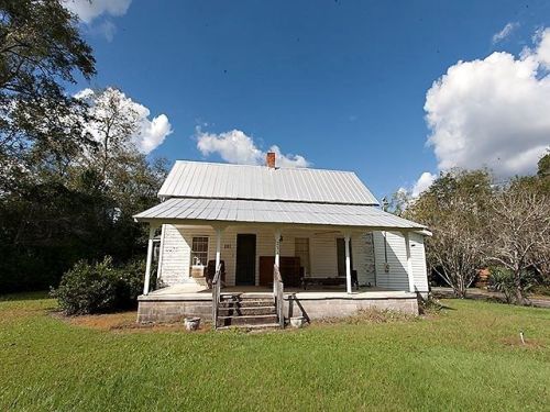 231 Coffee Rd, Barwick, GA 31720