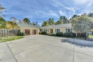 5823 Cane Creek Rd, Waxhaw, NC 28173-8471