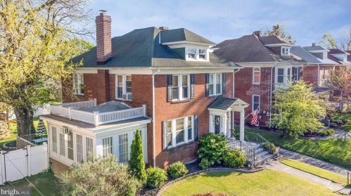 313 Stock St, Hanover, PA 17331-2227