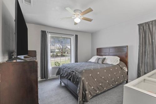 4236 Virginia Ln, Fort Worth TX  76103-3744 exterior