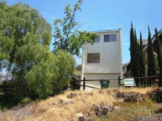 21575 Mayan Dr, Chatsworth, CA 91311-1416