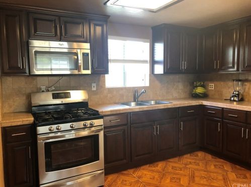 8942 Kennedy St, Riverside, CA 92509-5960