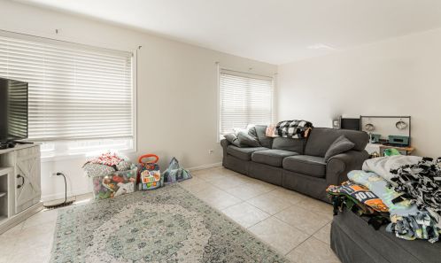 1308 Oriole Trl, Carol Stream IL  60188-6063 exterior