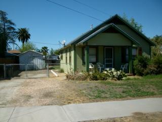 337 Franklin St, Hemet, CA 92543-6014
