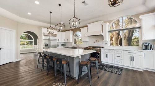 1619 Gratton St, Riverside CA  92504-5201 exterior