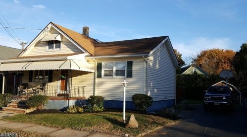 100 Gladys Ave, Manville, NJ 08835-2308