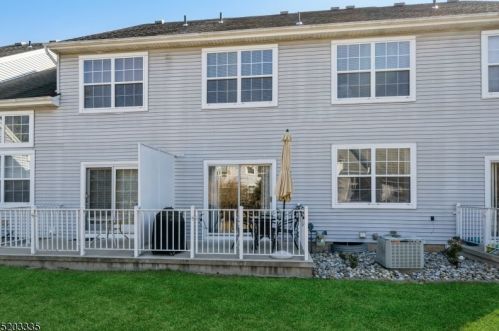 1403 Moonlight Ct, Hackettstown NJ  07840-4508 exterior