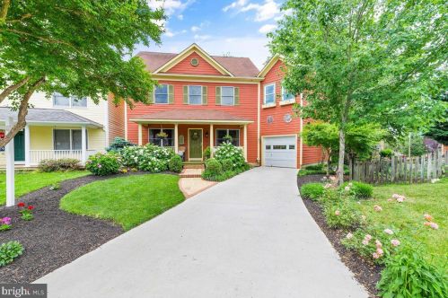 307 Patterson Ct, Leesburg, VA 20176-2111