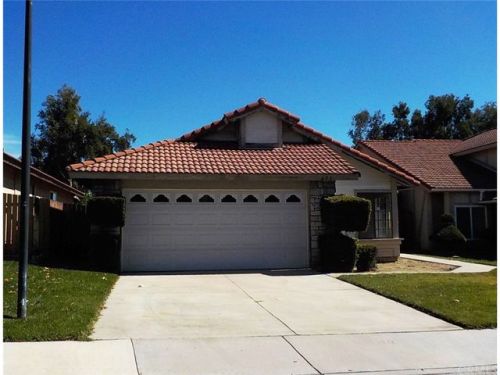 671 Driftwood Ave, Rialto, CA 92376-4750