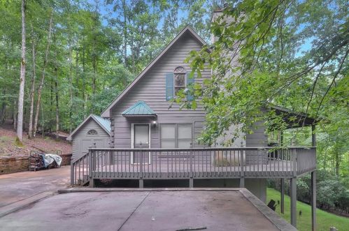 93 Amy Ln, Ellijay, GA 30540-8719